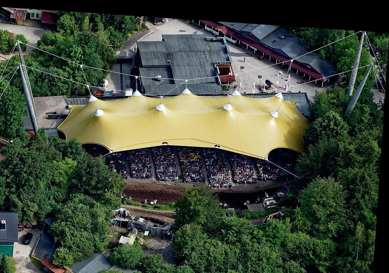 Elspe Festival 2026: Karl-May Shows, Concerts & Family Fun in Sauerland