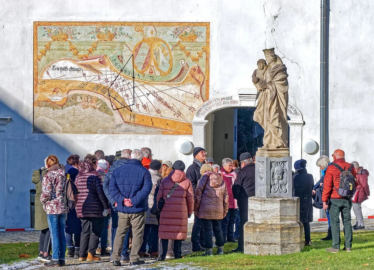 Getting to Carinthischer Sommer: Travel Options for Concerts in Carinthia