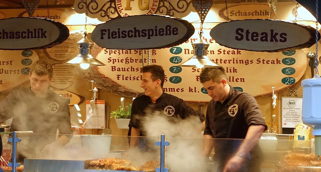 How to Get to Cologne Christmas Markets: Transport Guide
