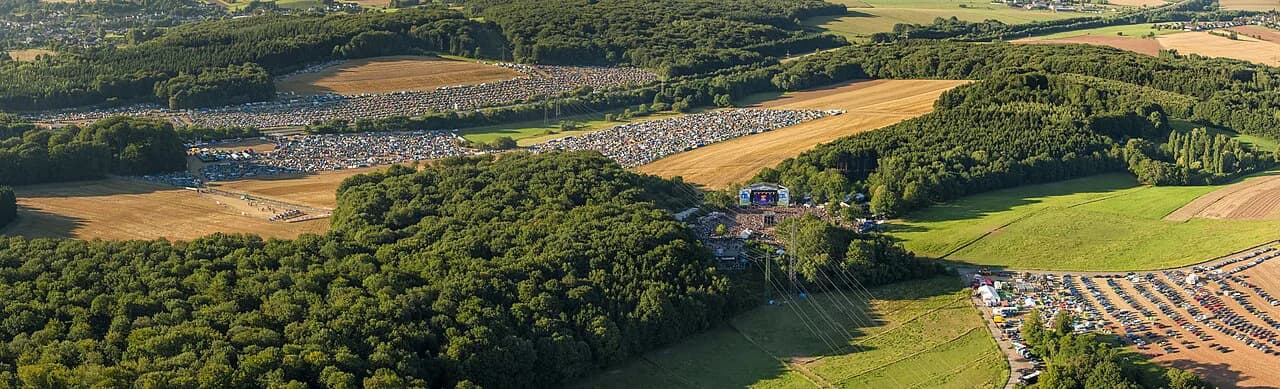 How to Get to Rocco del Schlacko: Travel Guide for Festival Goers