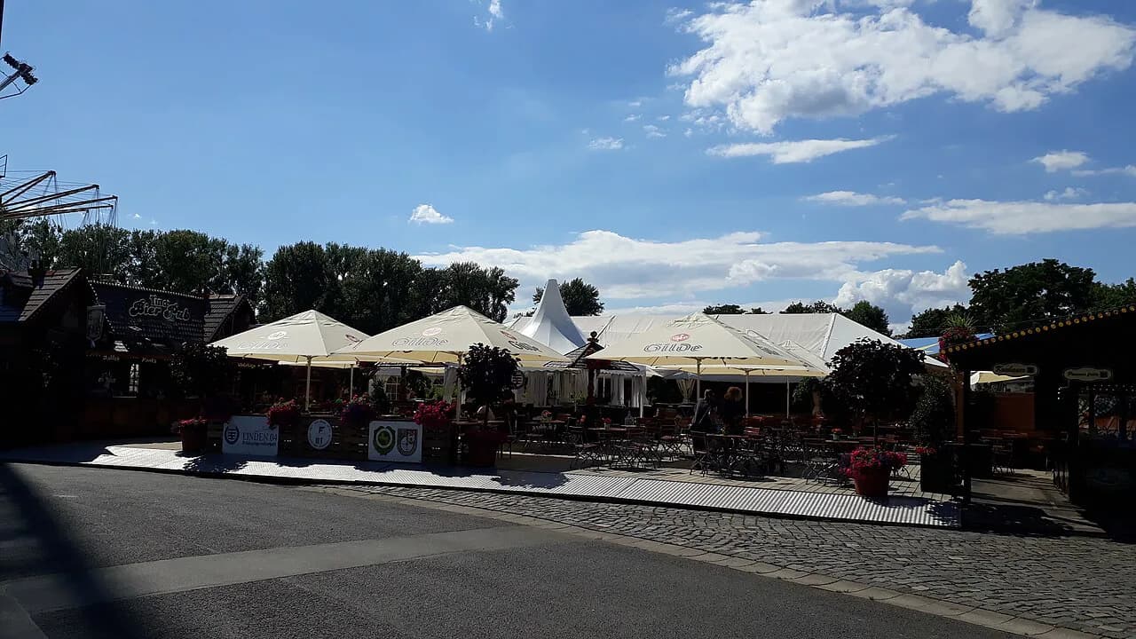 How to Get to the Hannover Marksmen's Fair: Rail, Tram & Local Tips