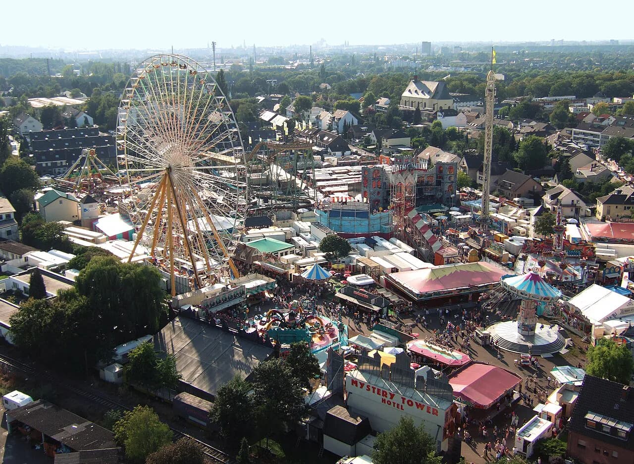Pützchens Markt Food Guide: What to Eat & Drink at Bonn's Fair