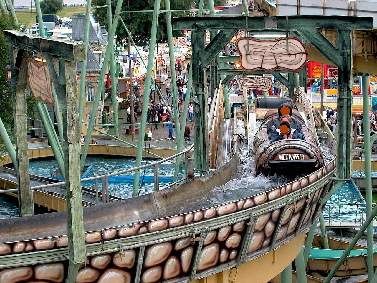 Rheinkirmes with Kids: Düsseldorf's Funfair, Family Tips & 2027 Dates