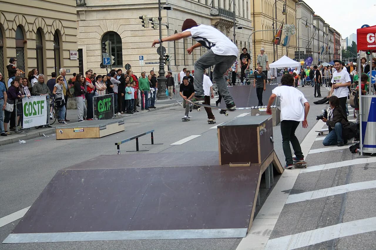 Streetlife Festival with Kids: 2026 Family Tips & Activities