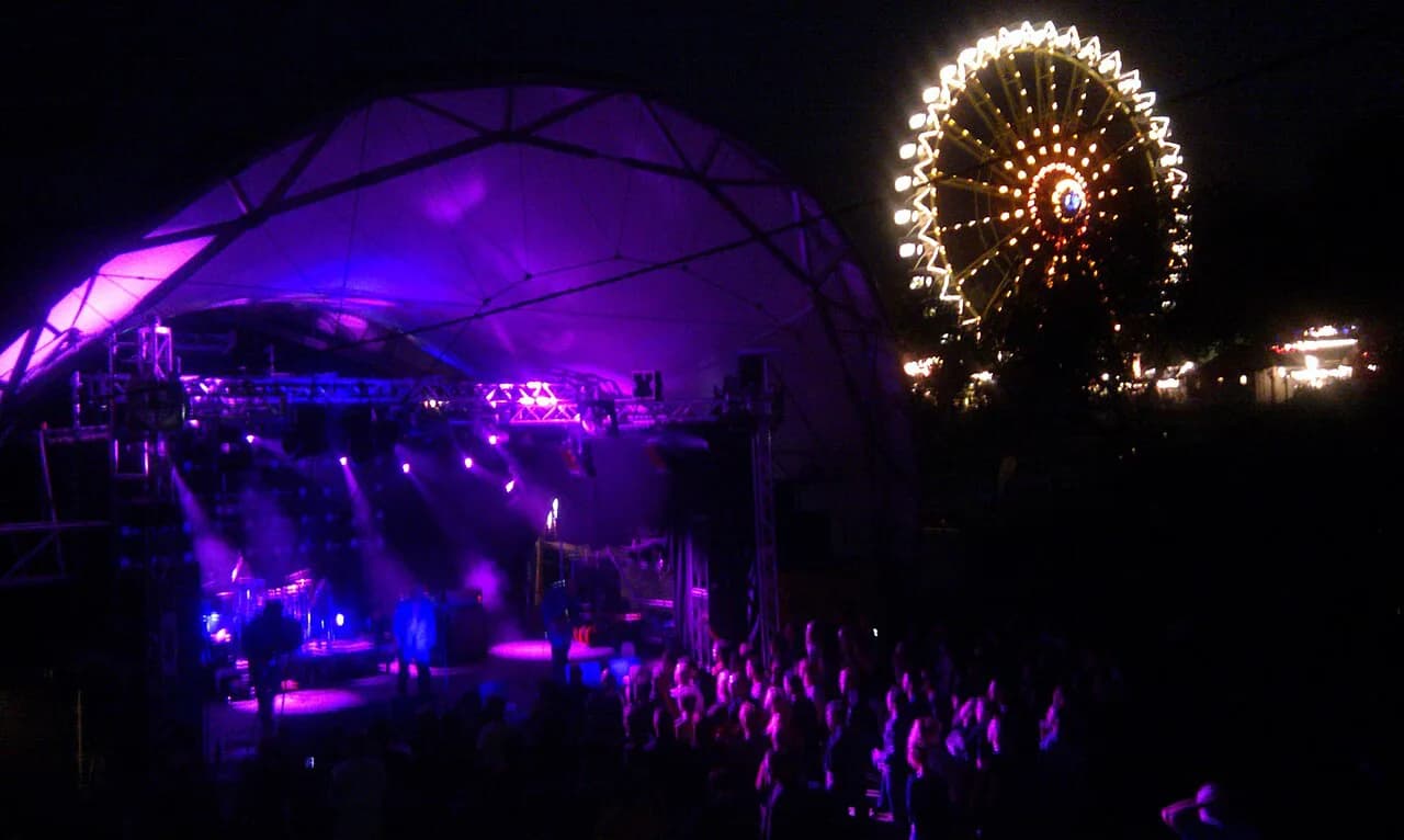 Theatron Festival 2026: Munich's Free Open-Air Music Summer
