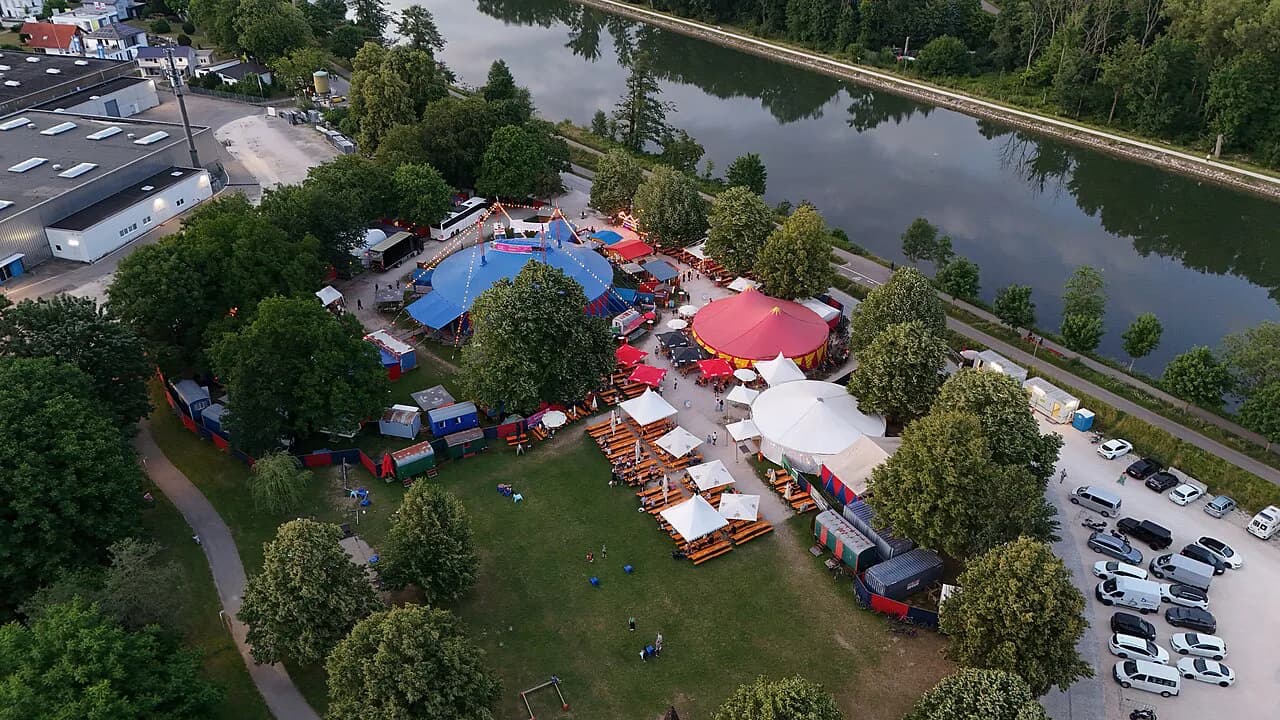 Ulmer Zelt 2027: Dates, Program & Tips for Ulm's Big Tent Festival