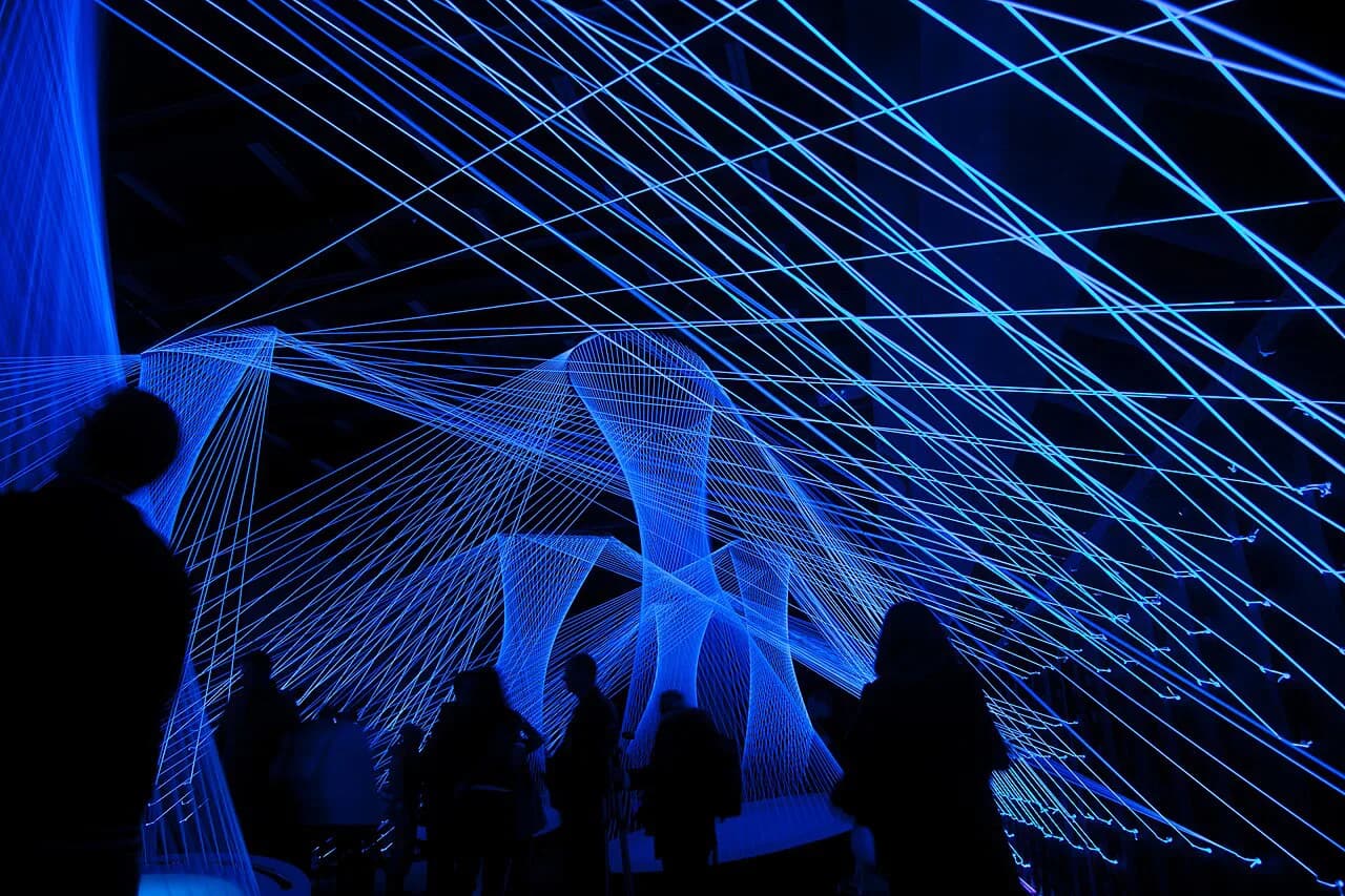 Where to Stay for Luminale: Frankfurt Neighborhoods, Hotels & Transport Tips