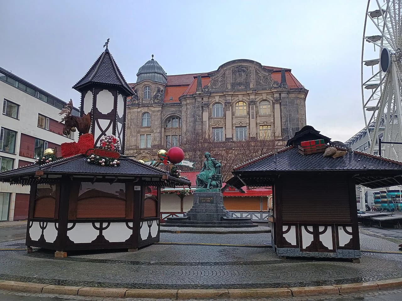 Where to Stay for Magdeburg Christmas Market: Best Areas & Hotels