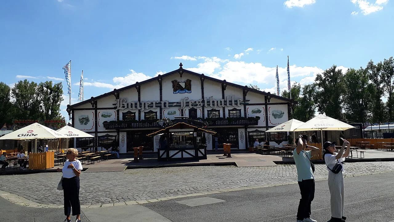 Where to Stay for Hannover's Marksmen's Fair: Best Areas & Tips