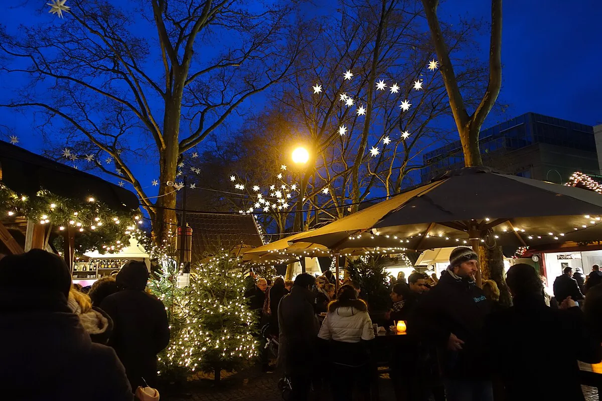 Christmas market - Cologne  Germany - DSC00364 — 2