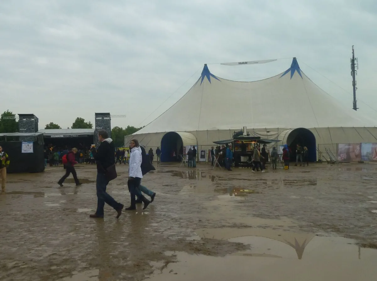 Crowd and stage at the Hurricane Festival site near Scheessel — 2