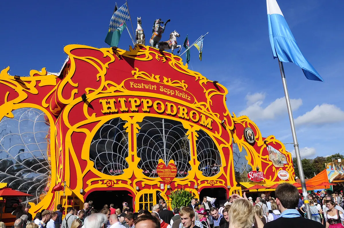 Choosing Your Experience: Tents and Personalities in Munich