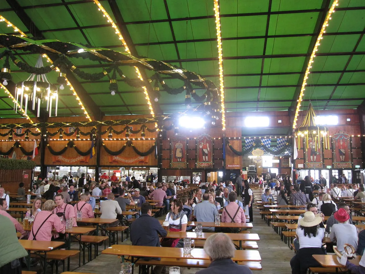 How Oktoberfest Tent Reservations Work in Munich